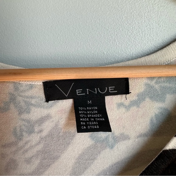 Vintage Black & Yellow Venue Cardigan in size US M - Picture 2 of 8